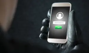 Jak śledzić telefon żony i uniknąć prawnych problemów z tym związanych