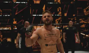 Amadeusz Ferrari kim jest? Kontrowersyjny influencer i zawodnik MMA